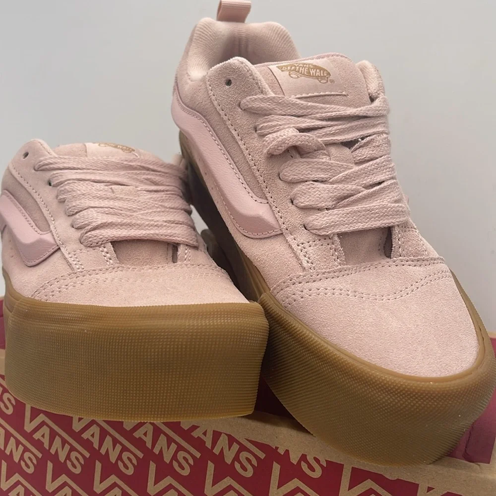 Vans WMNS Knu Stack Rose Smoke/Gum VN000CP6CYA Platforms Sneakers